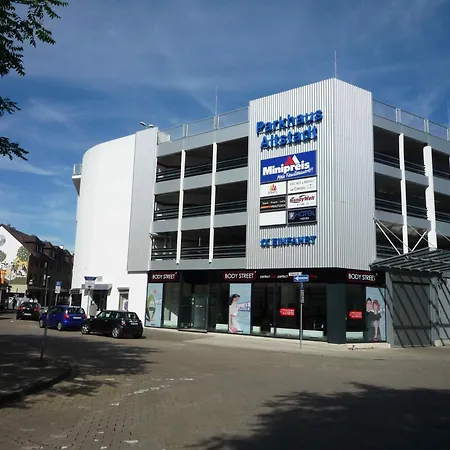Otel Hansa 3*