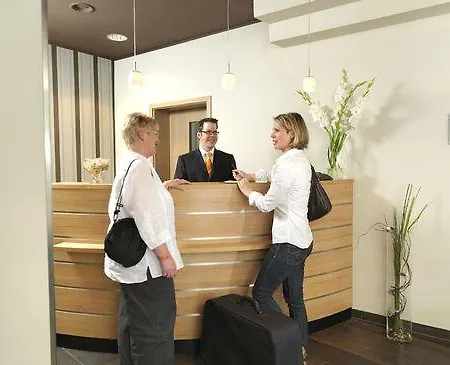 Otel Hansa 3*