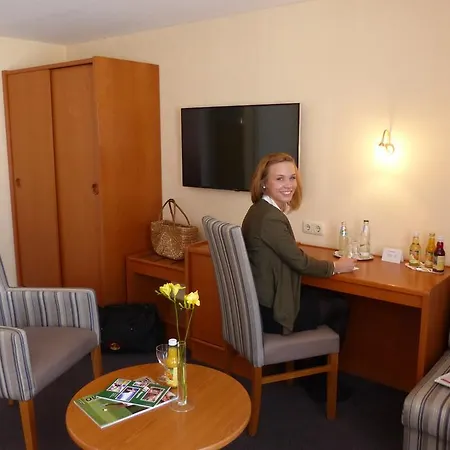 Hotel Hansa 3*